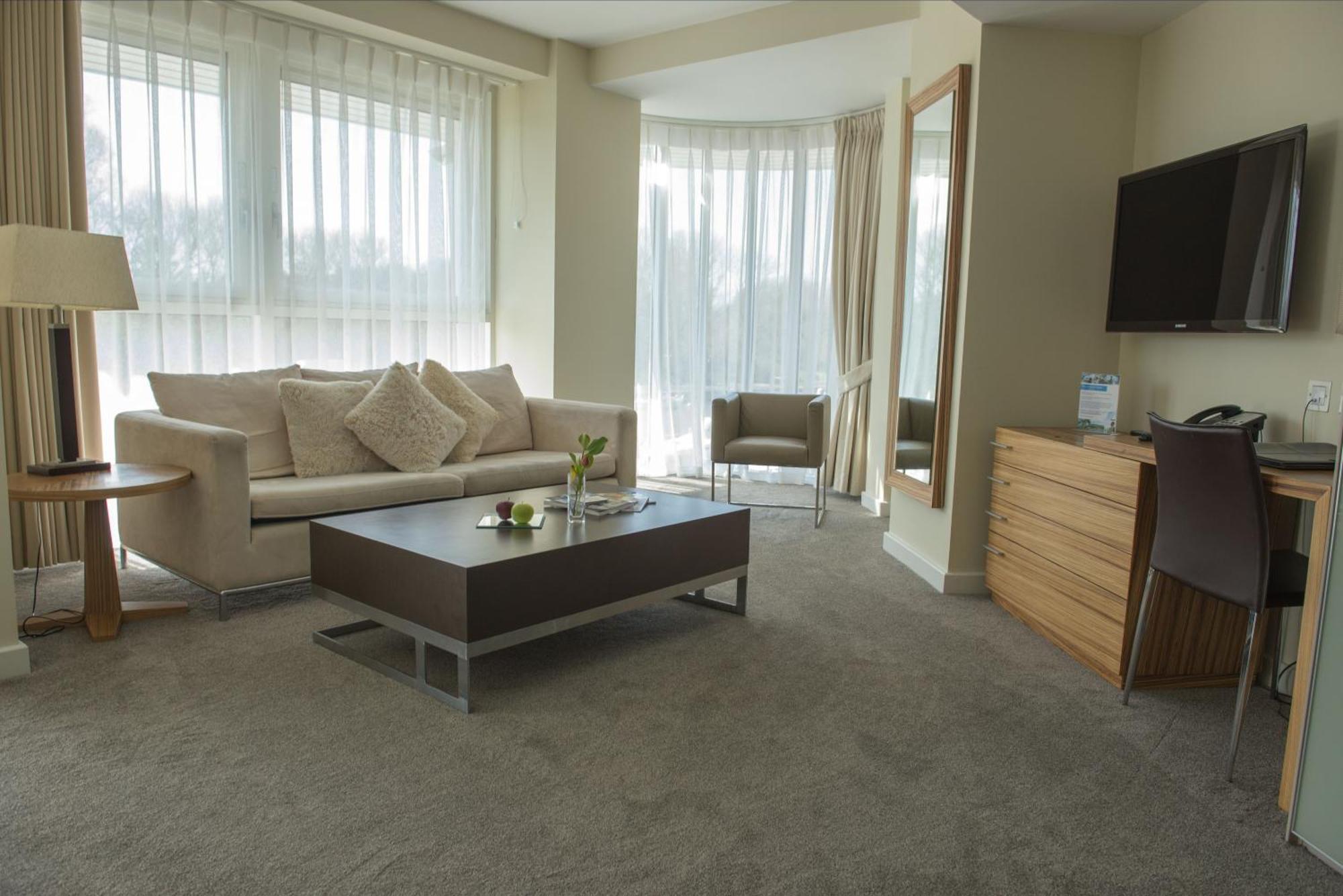 Captain's Club & 4* Christchurch (Dorset)