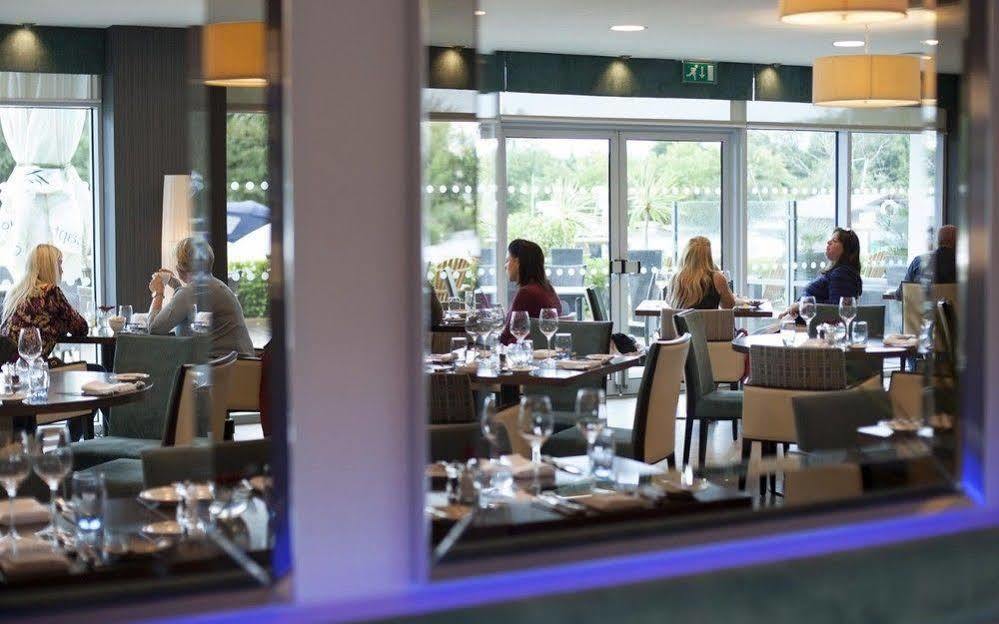 Captain's Club & 4* Christchurch (Dorset)